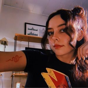 Meet your Posher, Brittany